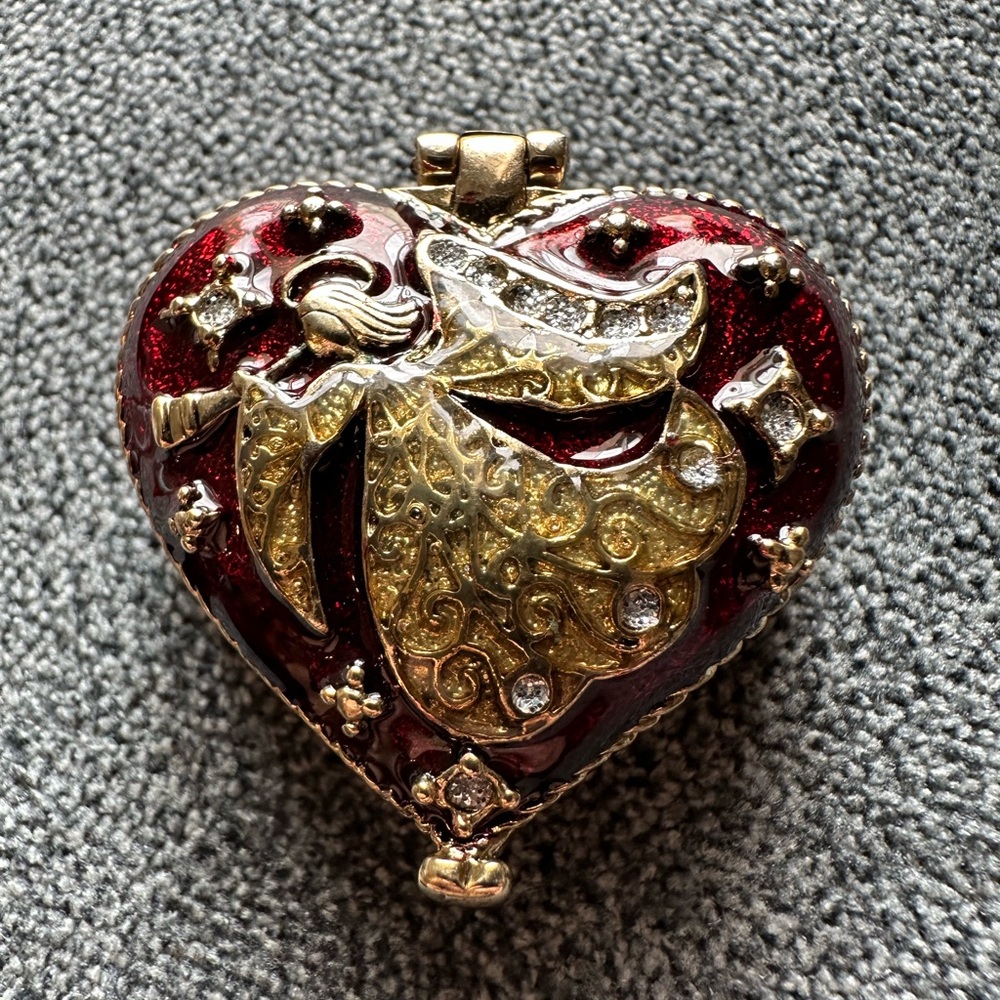 Monet Enamel Trinket Box RED HEART ANGEL